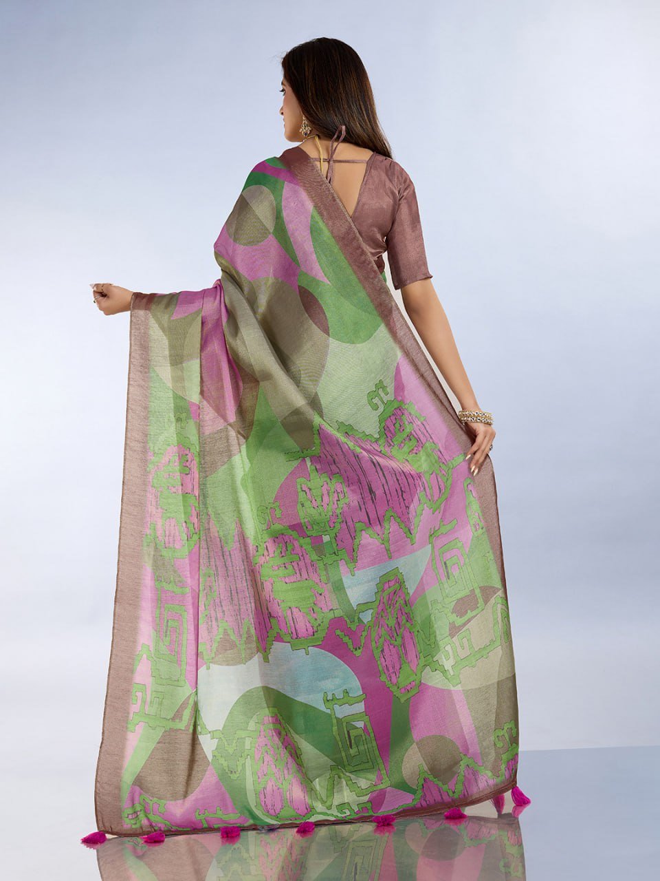 Green & Pink Abstract Printed Saree