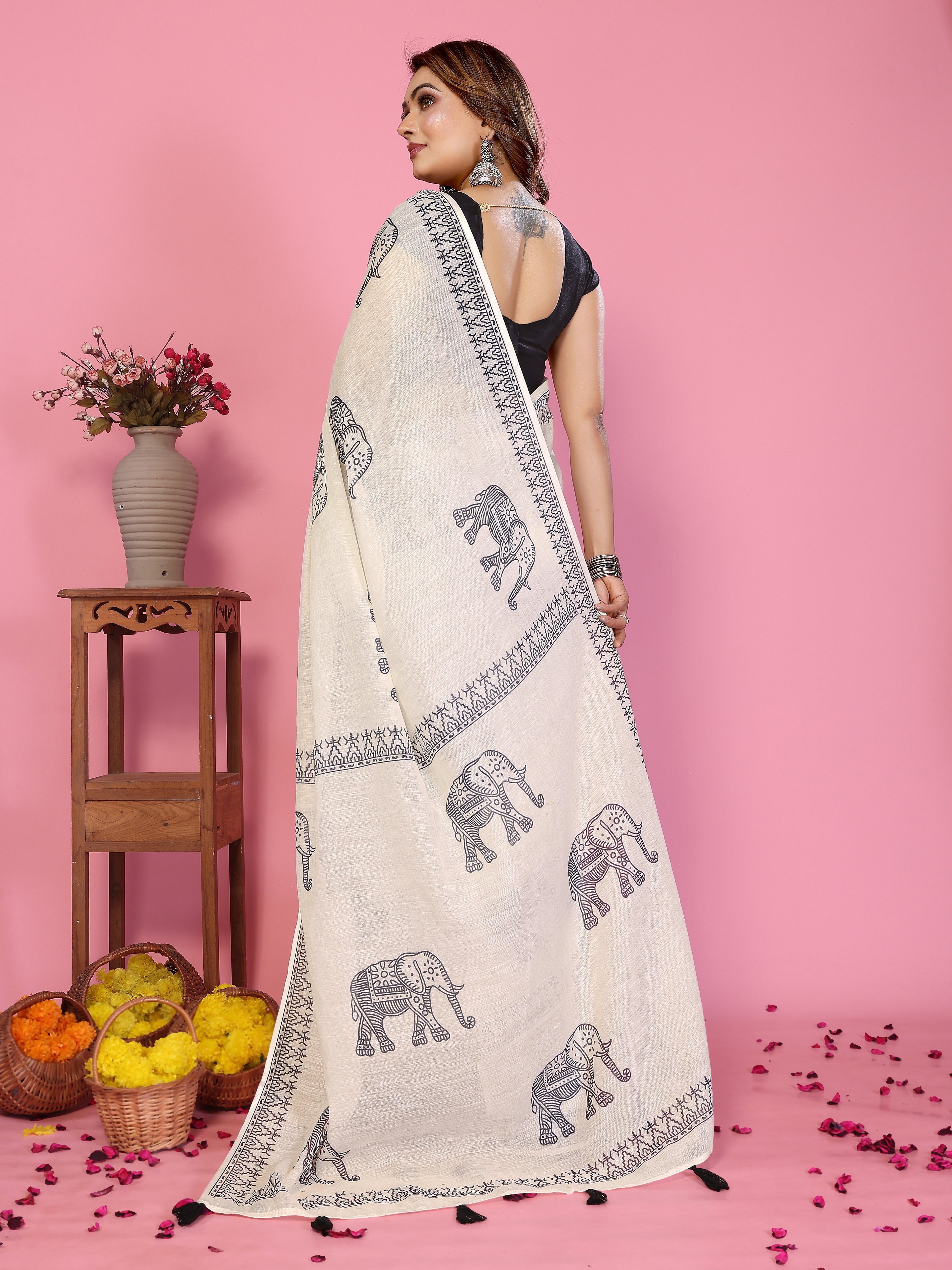Classic Tassel Pallu Linen Saree