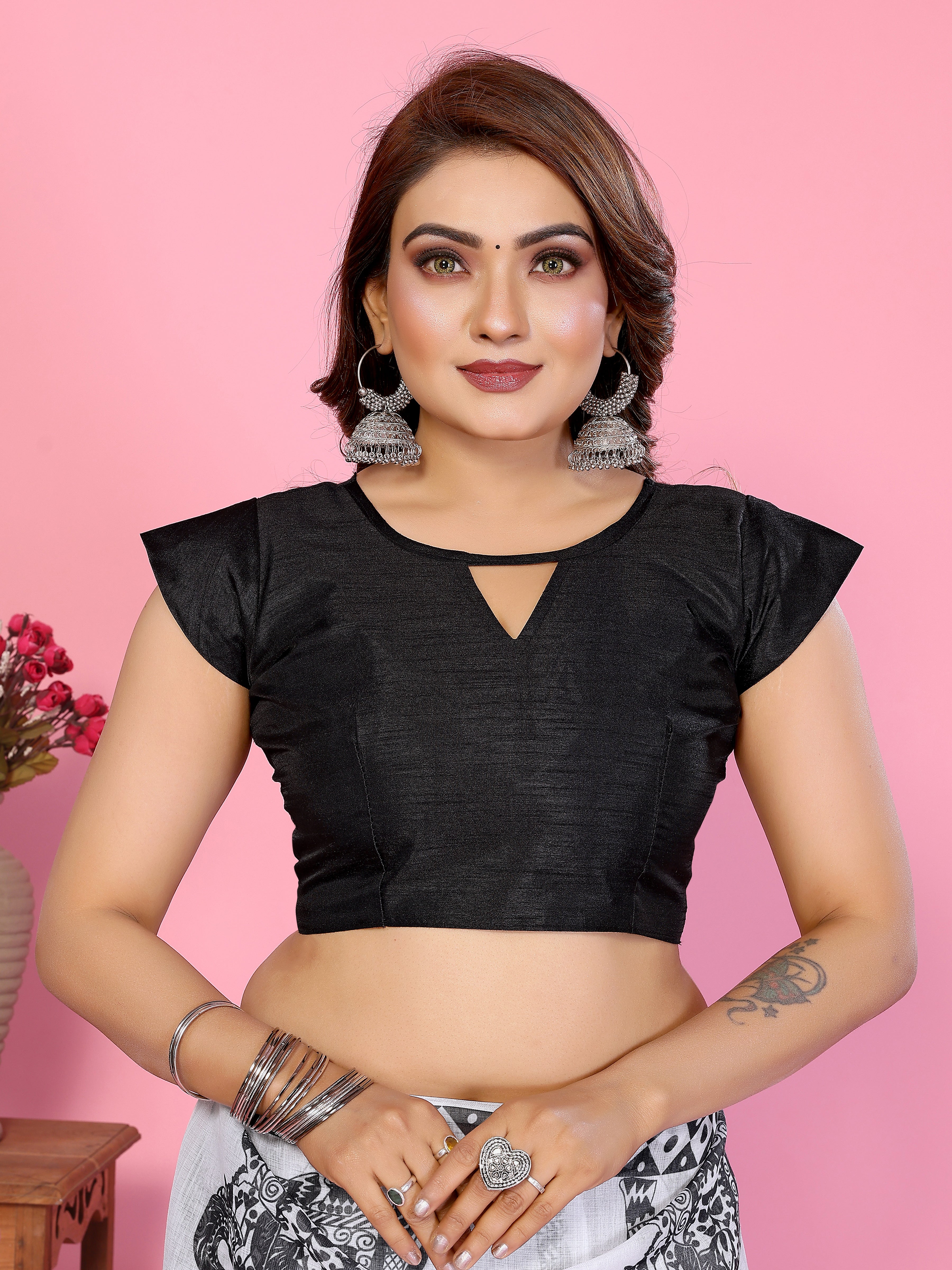 Classic Tassel Pallu Linen Saree