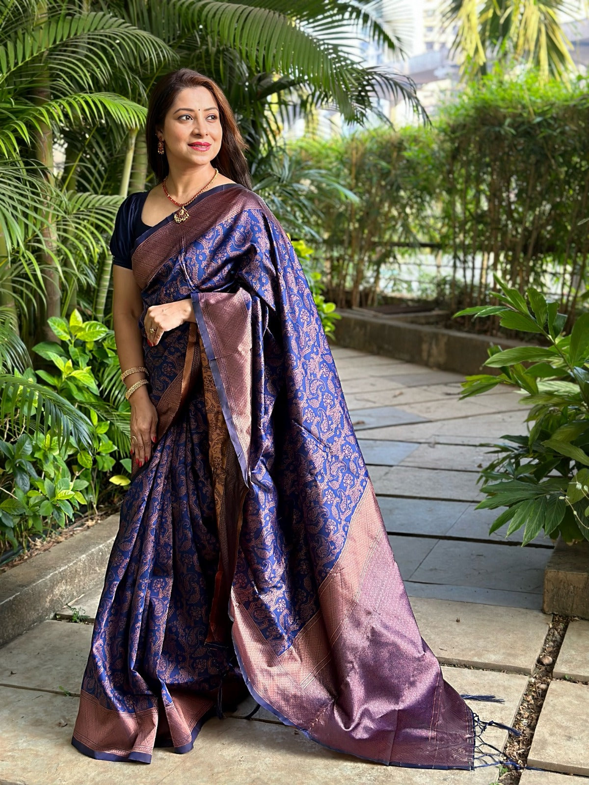Banarasi Soft Silk Jacquard Zari Woven Saree
