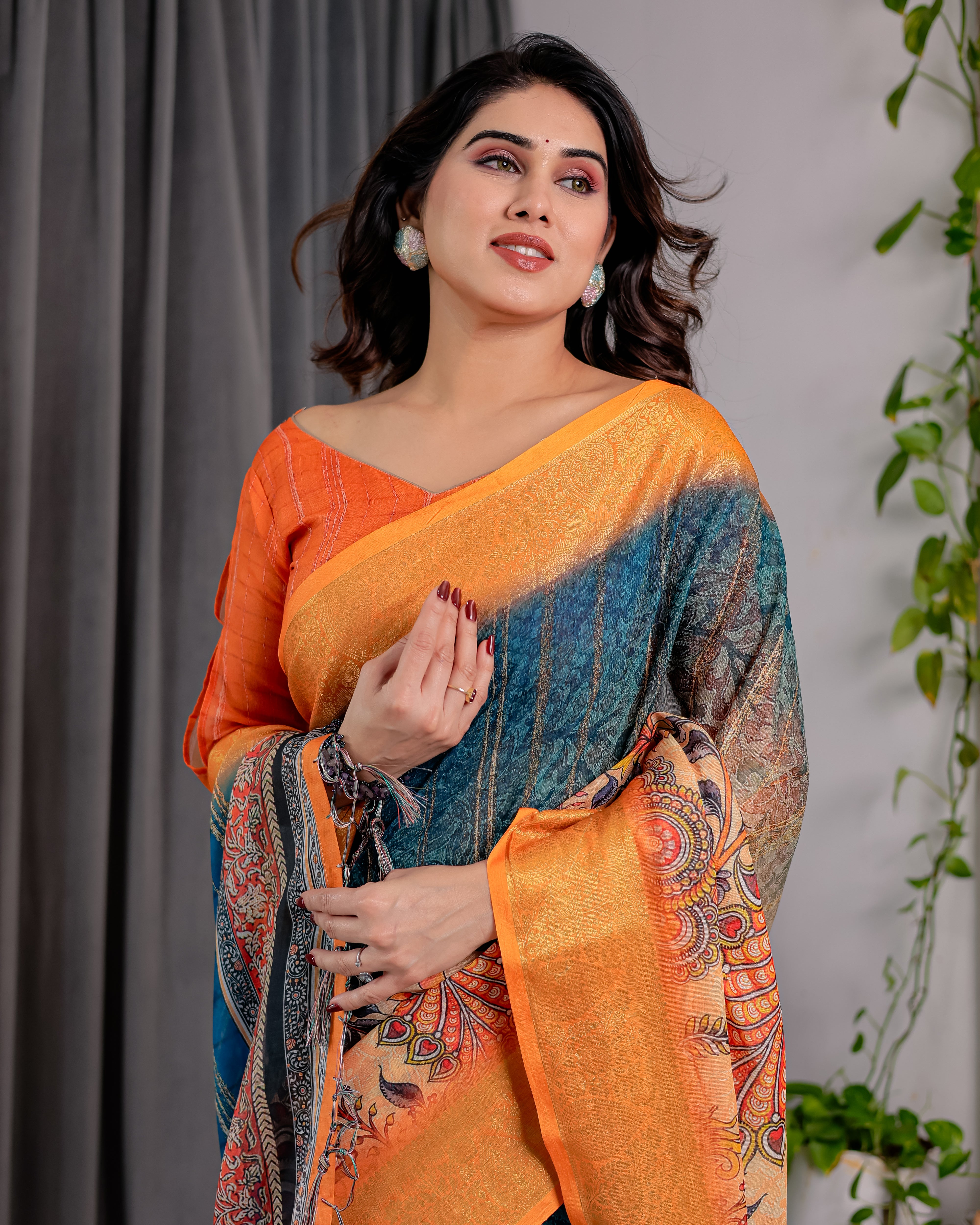Lotusvastra Pure Handloom Linen Floral Saree