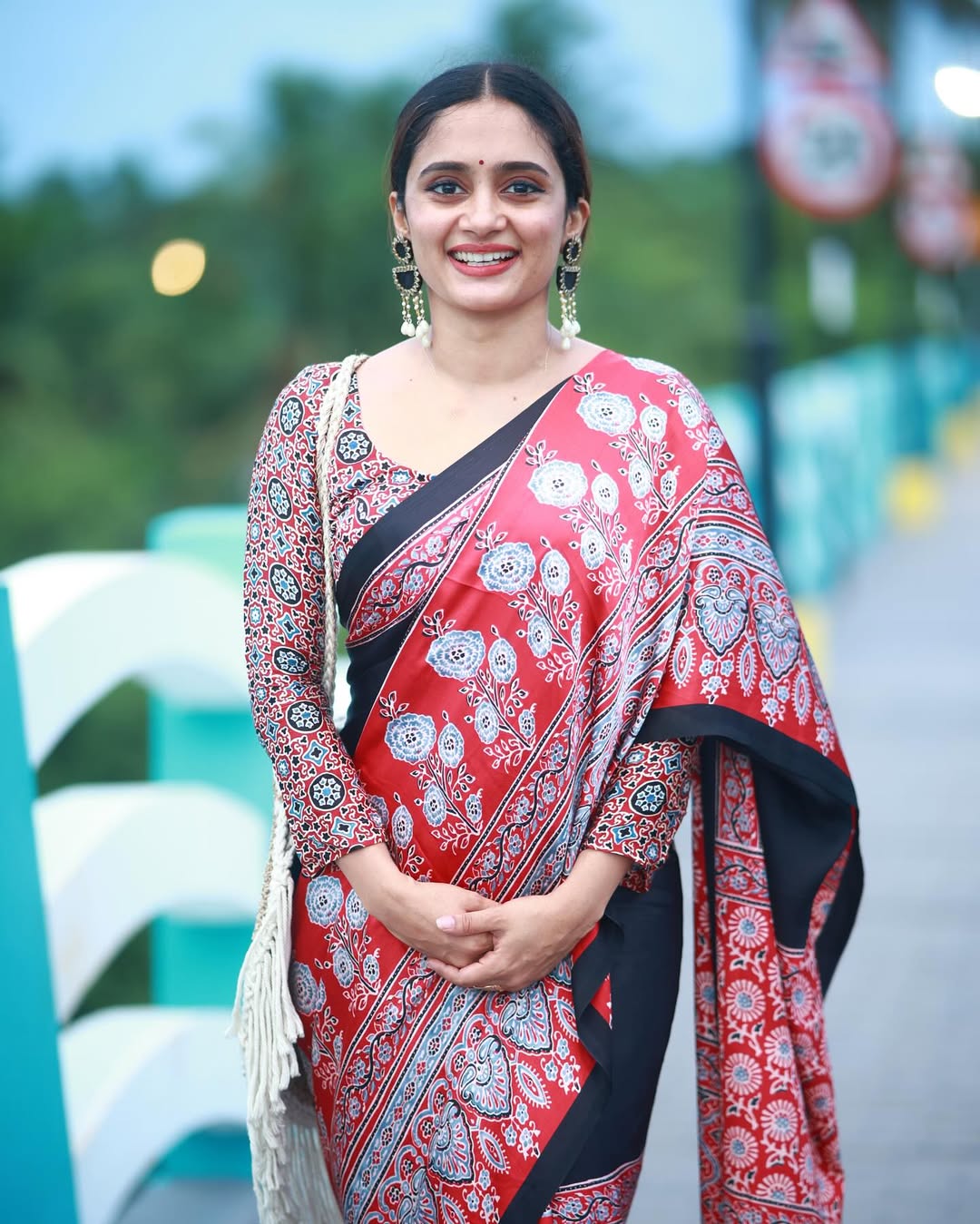 ready-to-wear Mul Cotton Silk Saree with pocket