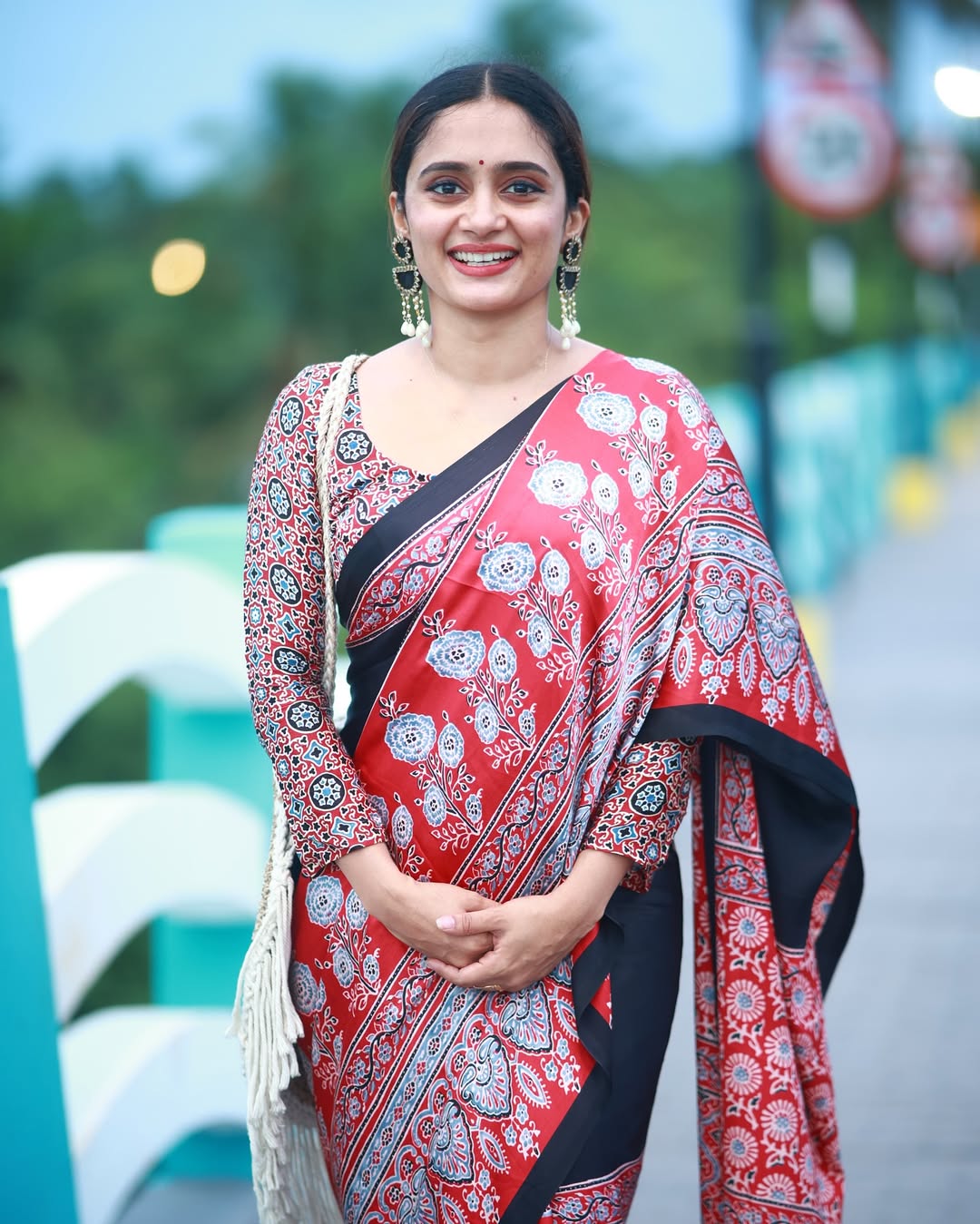 ready-to-wear Mul Cotton Silk Saree with pocket