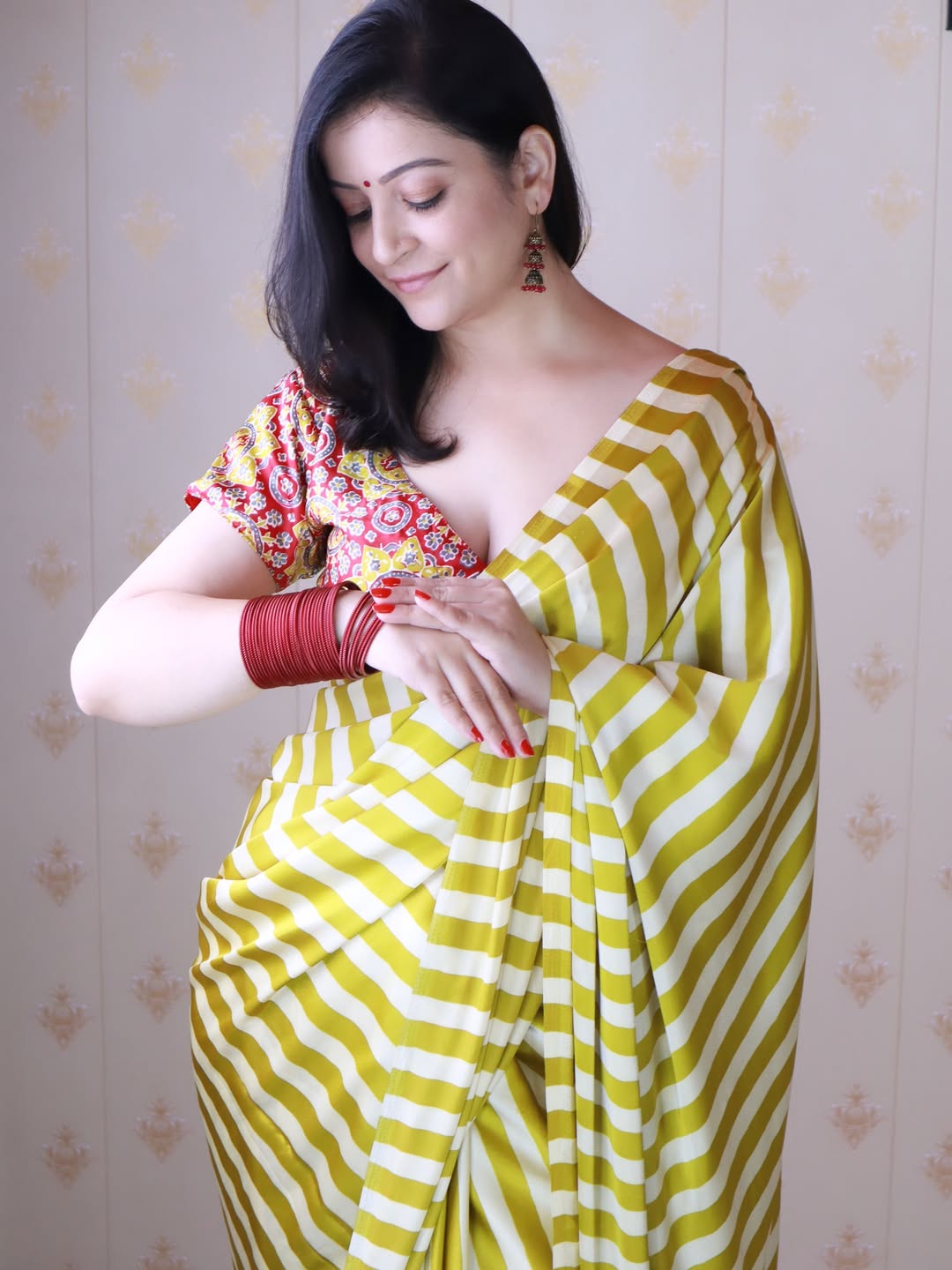 Striped Designer Saree – Modern Elegance with Traditional Touch