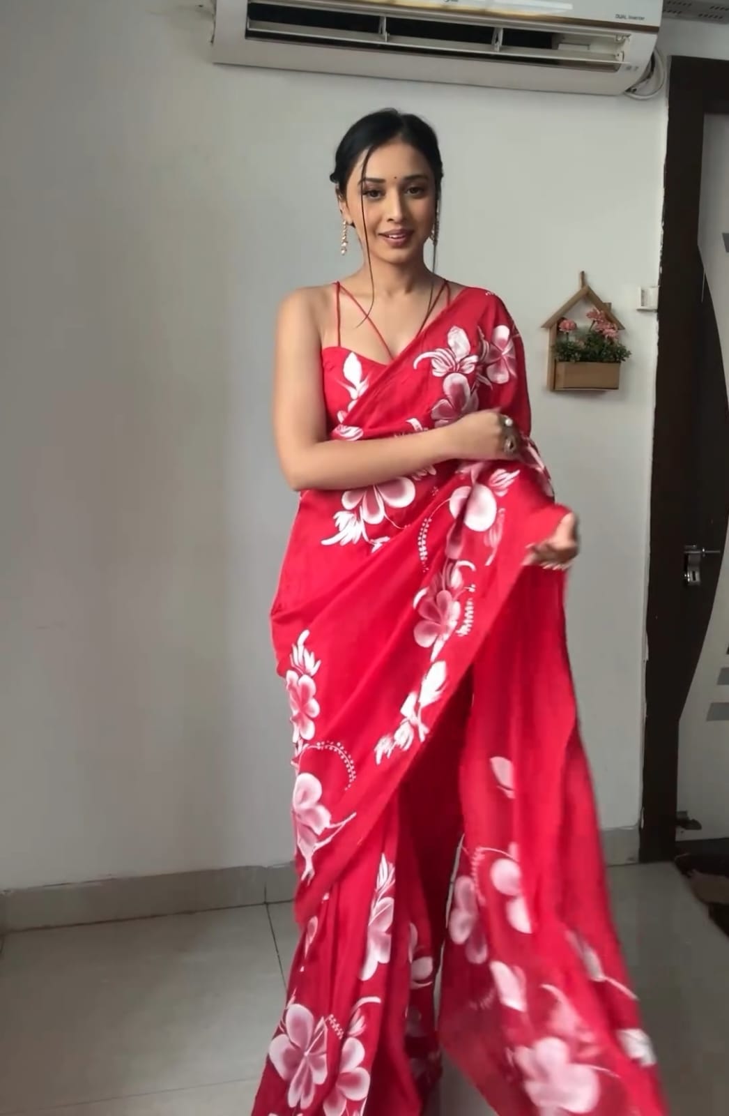 Sunshine Bloom Ready-to-Wear 1-Minute Saree