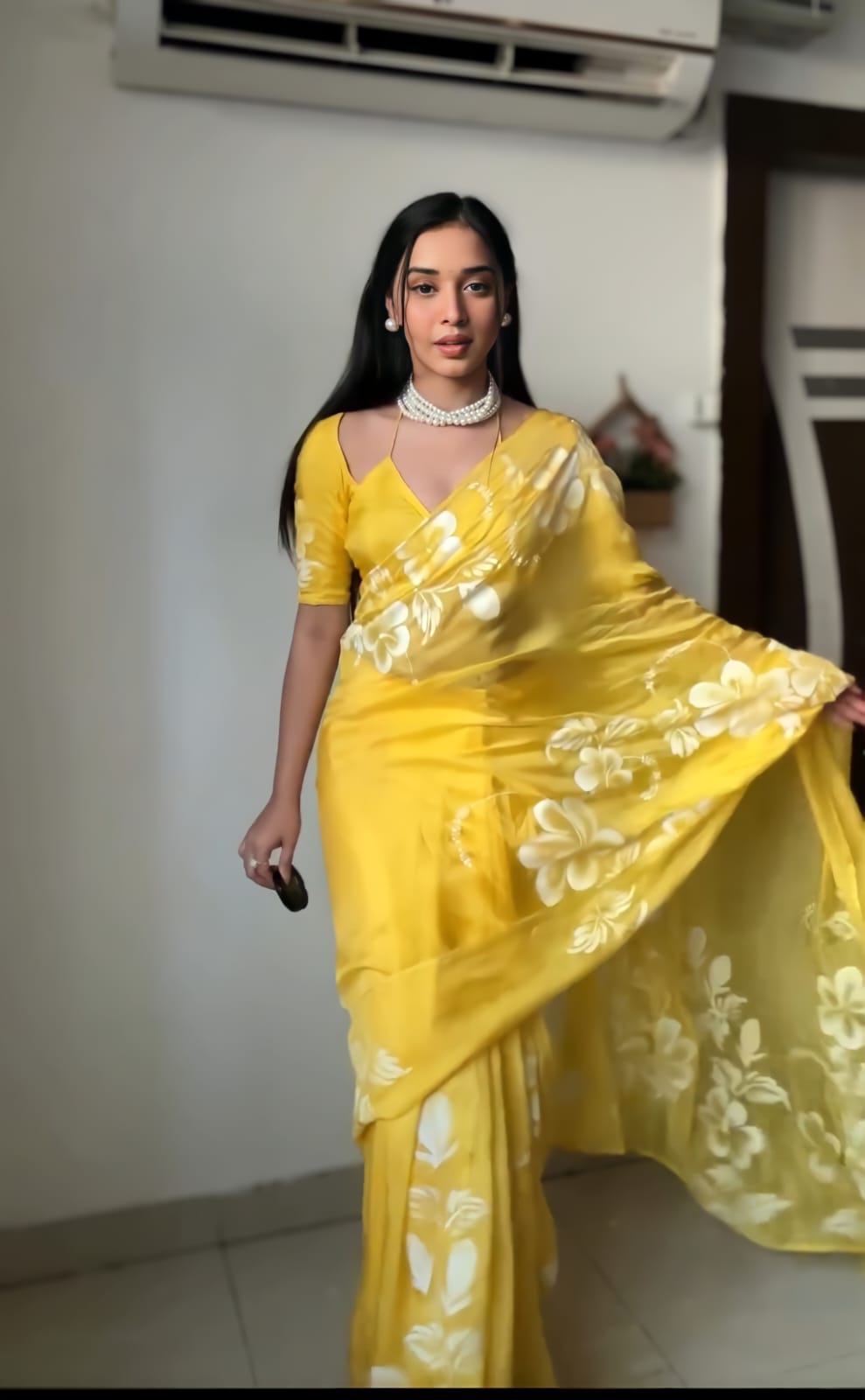 Sunshine Bloom Ready-to-Wear 1-Minute Saree