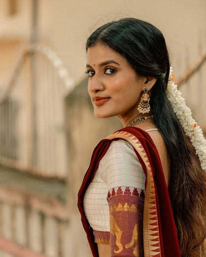 Luxury Celebration Lehenga Set – Zari Work with Stitched Lehenga