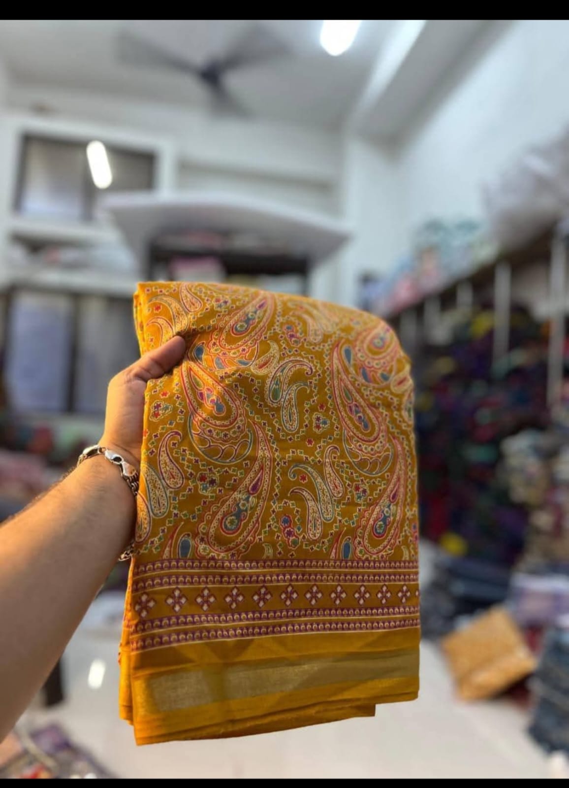 Elegant Mul Cotton Kani Print Saree with Classic Border