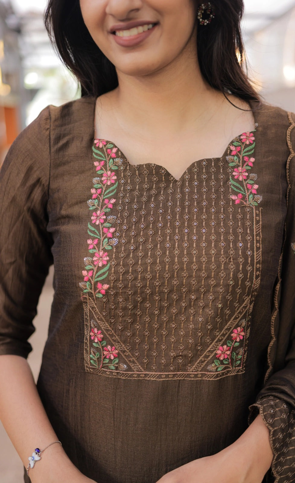 Premium Vertical Cotton Embroidered Kurti Pant Set with Chanderi Cotton Dupatta