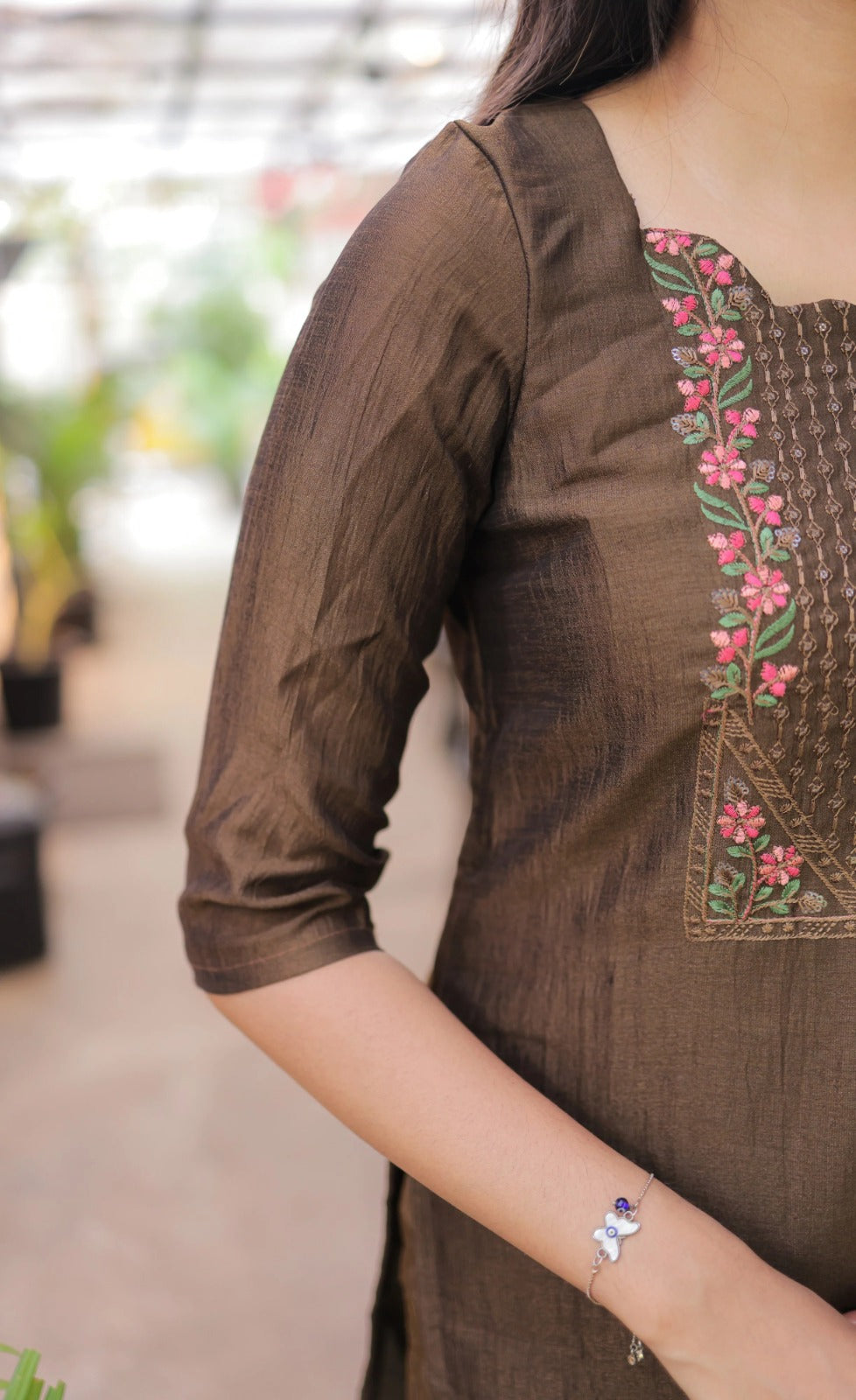 Premium Vertical Cotton Embroidered Kurti Pant Set with Chanderi Cotton Dupatta