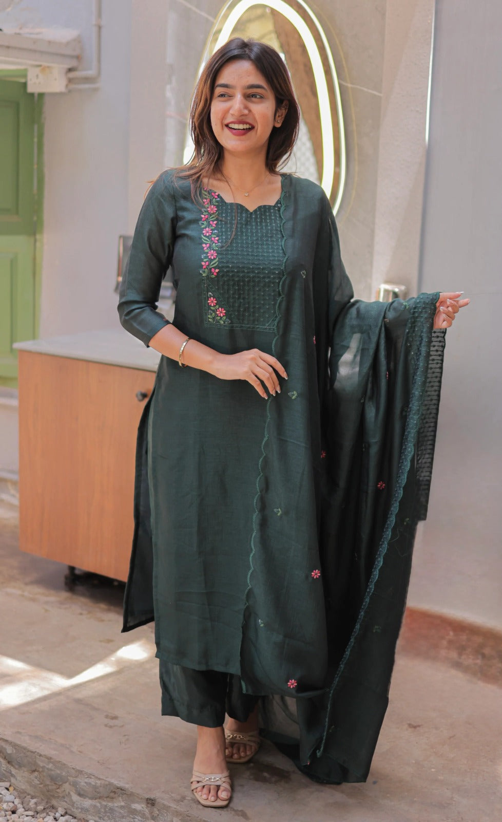 Premium Vertical Cotton Embroidered Kurti Pant Set with Chanderi Cotton Dupatta