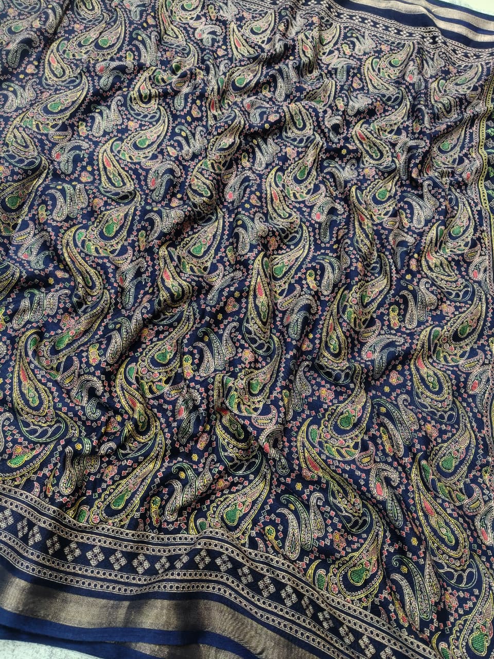 Elegant Mul Cotton Kani Print Saree with Classic Border