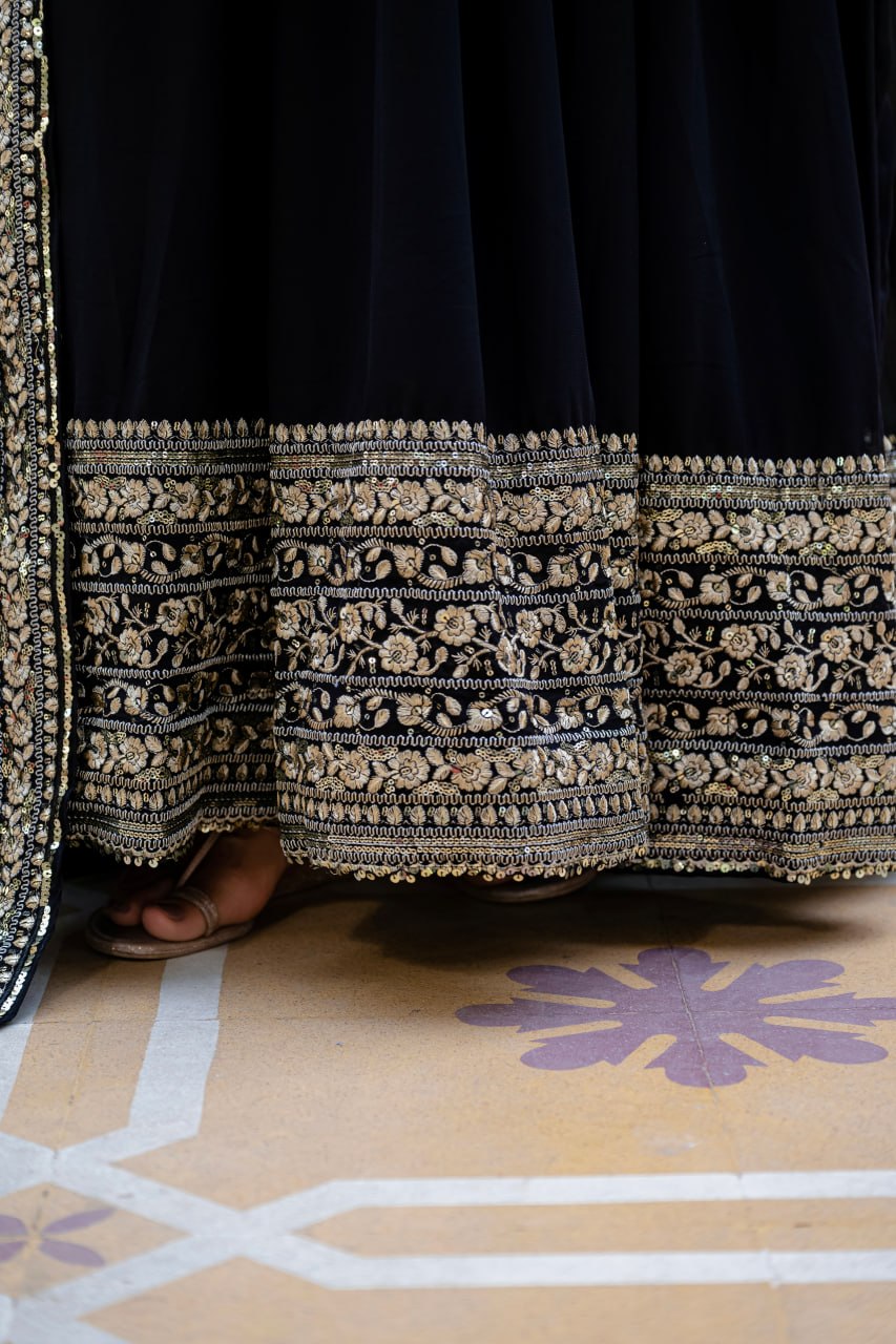 Black Faux Blooming Embroidered Gown with Dupatta – Designer Party Wear