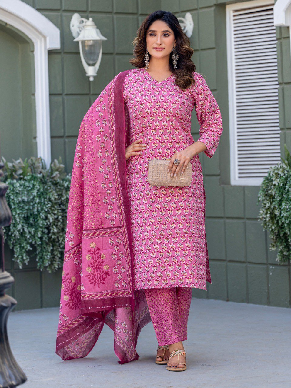 Pink Blossom Cotton Blend Printed Kurti Pant Dupatta Set