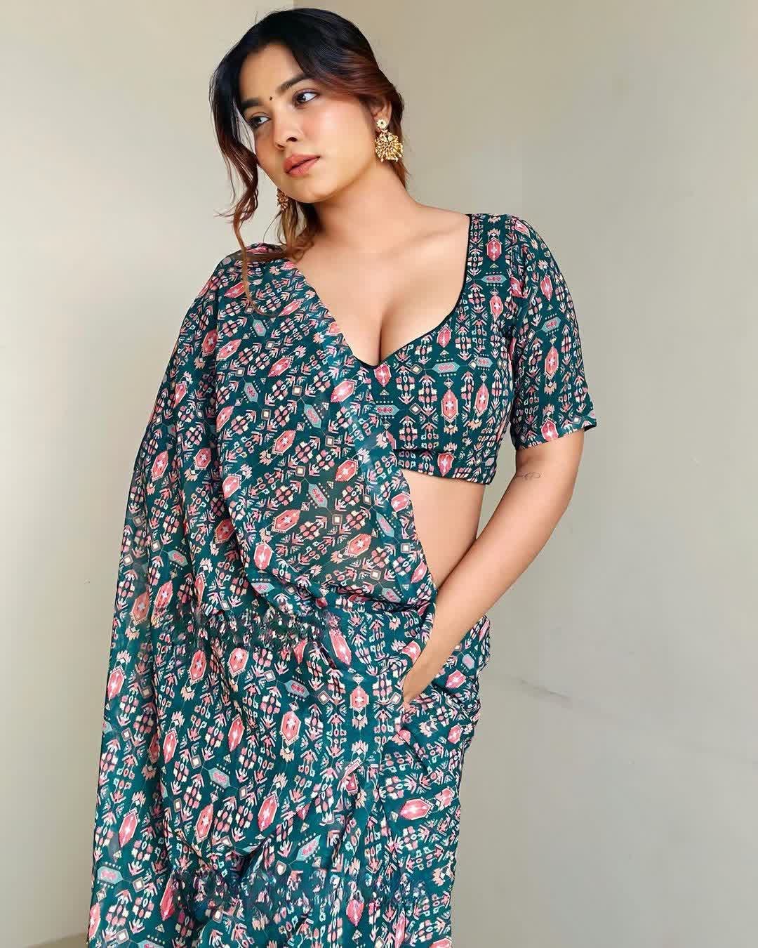 Rama Green Radiance Georgette Ready-to-Wear Saree