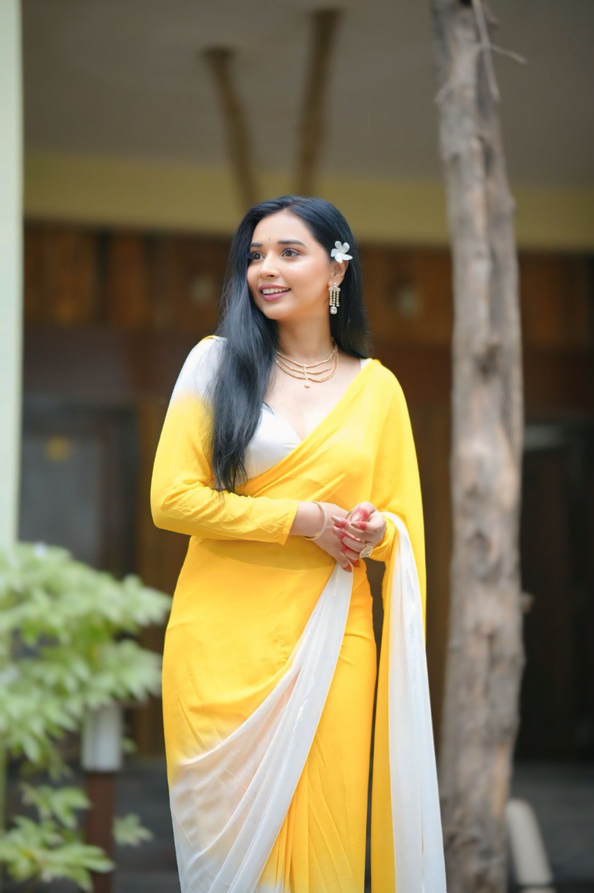 Graceful Printed Georgette Saree