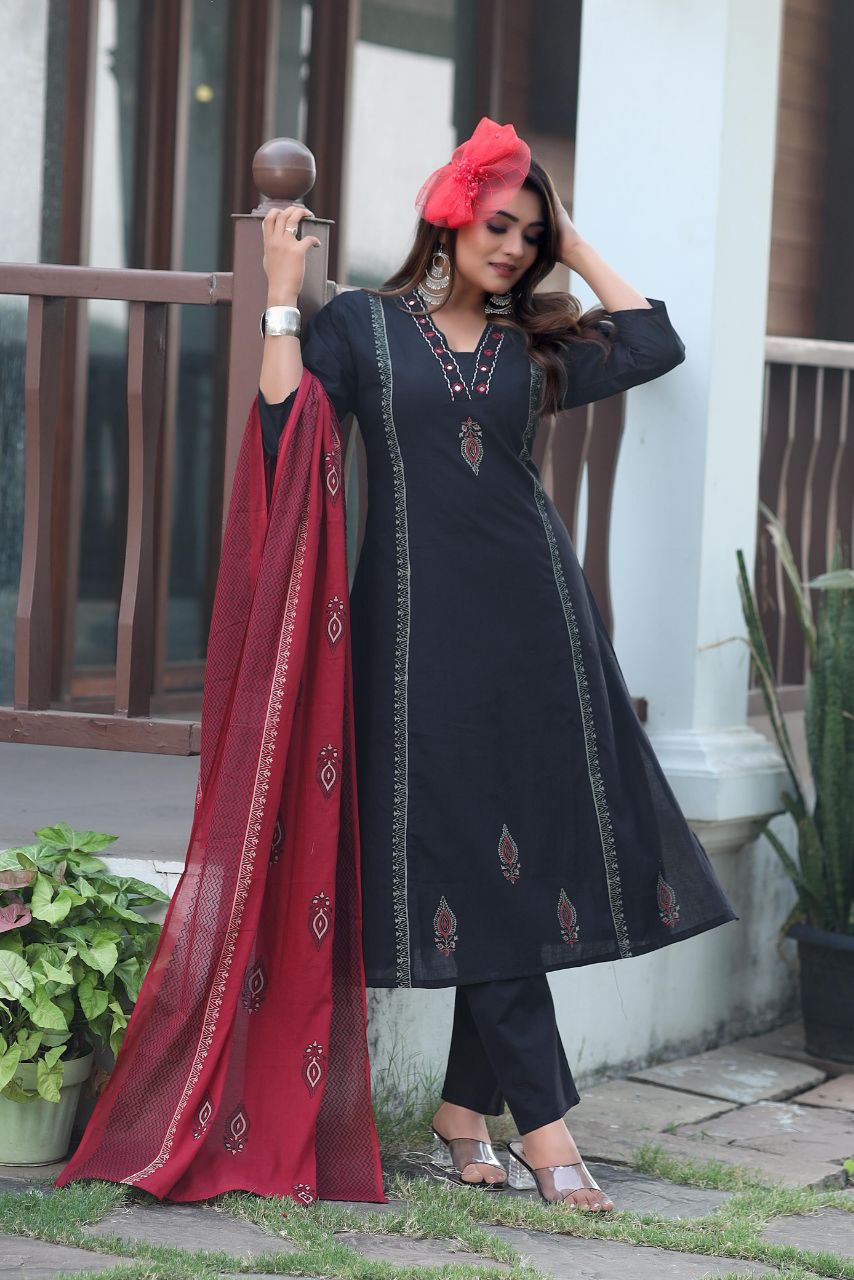 Pure Cotton Black Kurti Set with Mul Cotton Block Print Dupatta