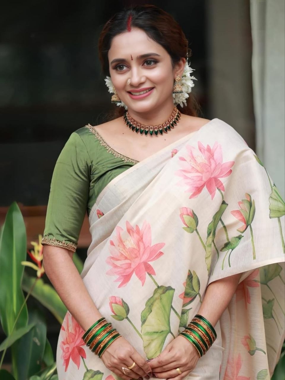 Linen Tissue Silk Saree with Matching Blouse