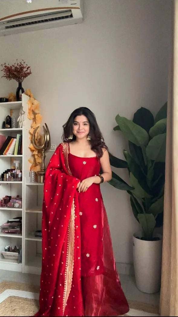 Heavy Frendy Silk Kurti Set with Pant & Crunchy Silk Dupatta