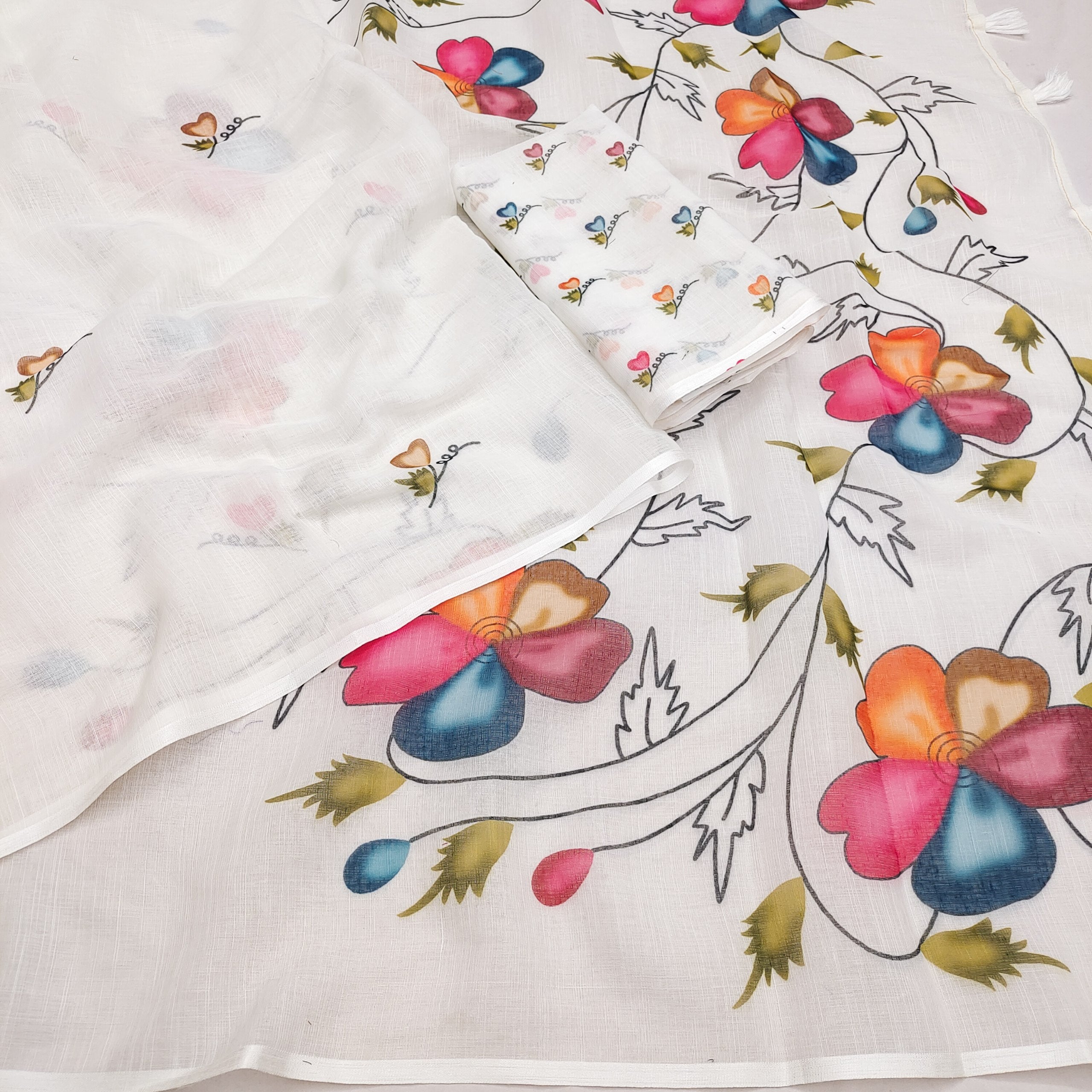 Soft Linen Cotton Saree with Heart & Floral Prints