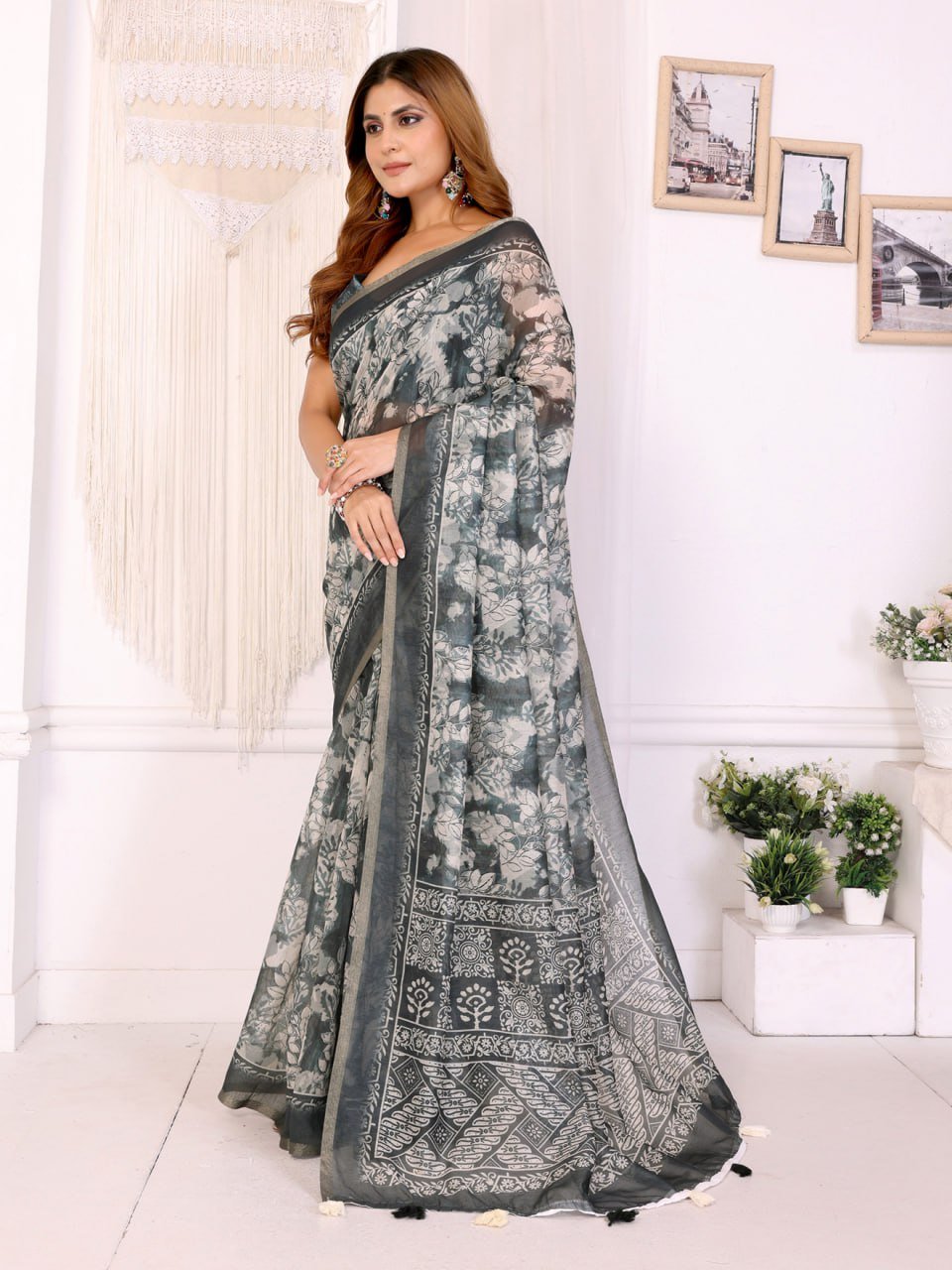 Elegant White Chanderi Saree