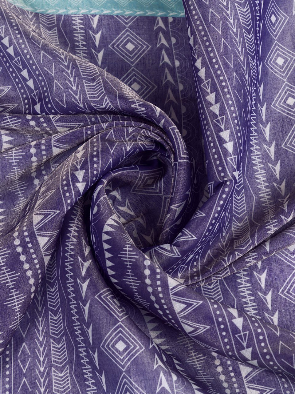 Elegant Dual-Tone Erode Anmol Silk Saree