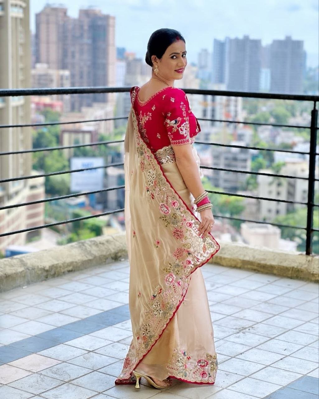 Traditional Soft Jimichu Silk Saree – Elegant Multi-Embroidery Work