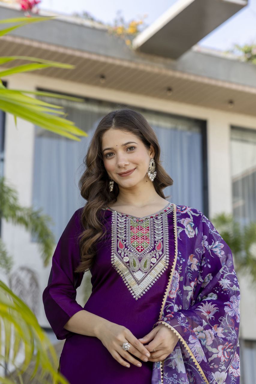 Viscose Chanderi Cotton Silk Embroidered Kurti Pant Set with Organza Jacquard Dupatta