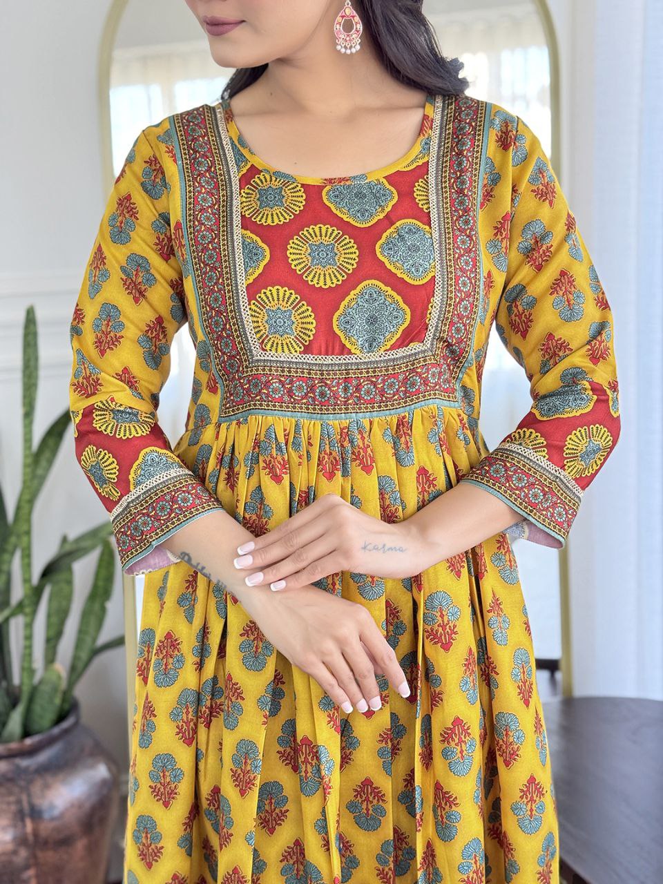 Heavy Rayon Embroidered Kurti Pant Set with Linen Slub Printed Dupatta