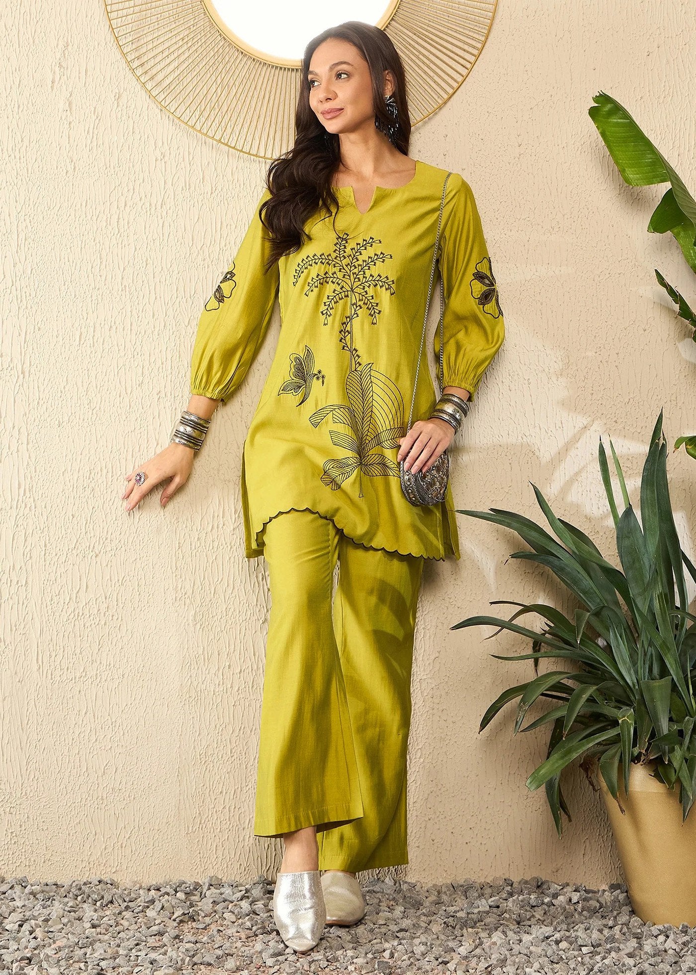 Women’s Mustard Embroidered Crepe Kurta Pant Co-Ord Set
