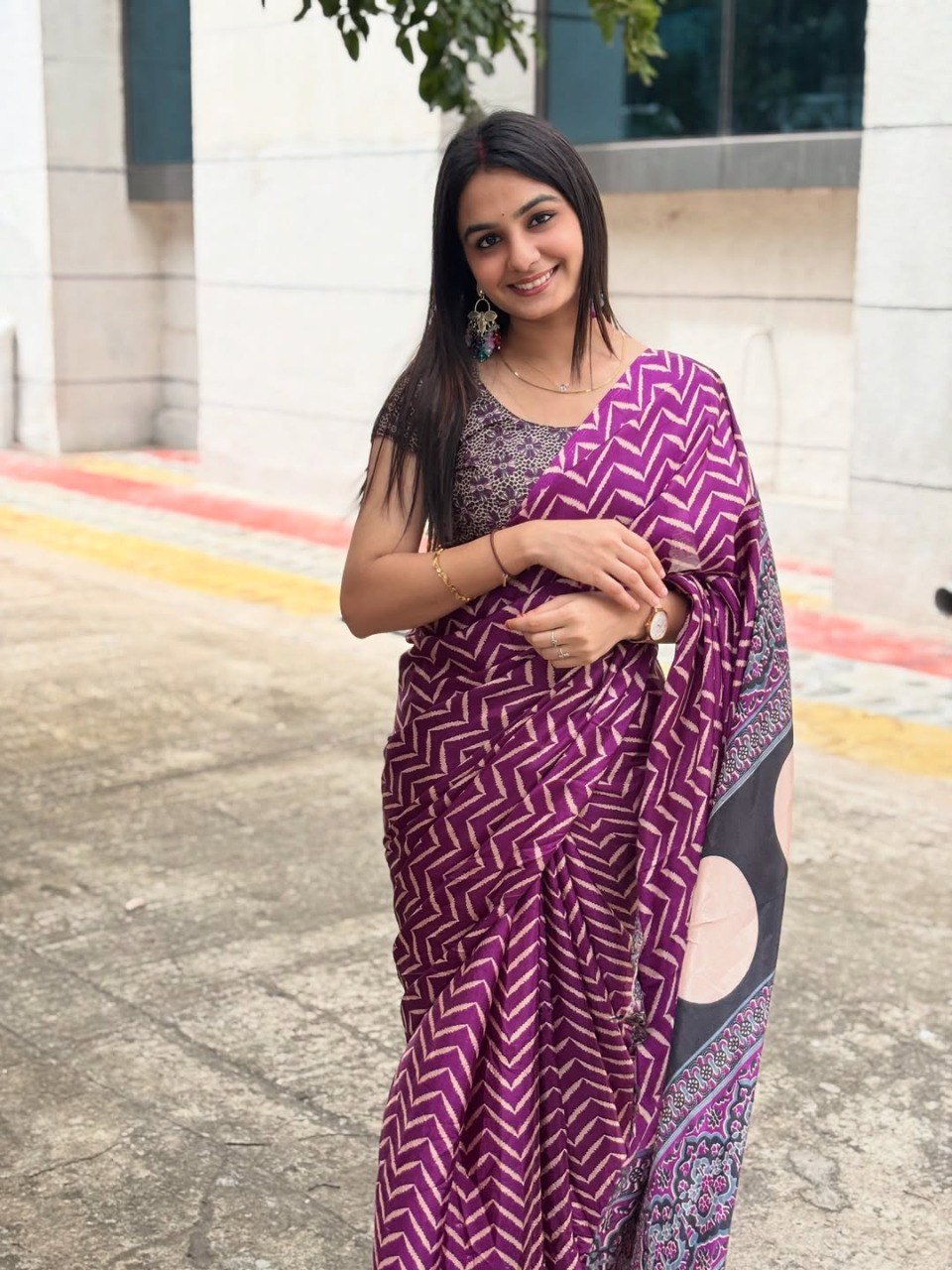 Elegant Ready To Wear Crepe Silk Printed Saree
