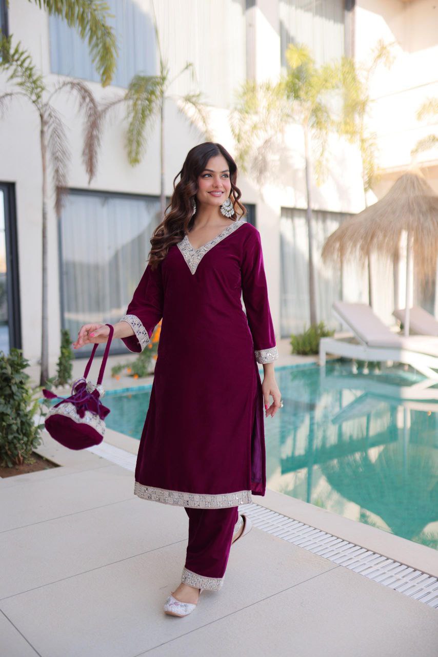 Premium Velvet Kurti Set with Mirror Work & Batwa