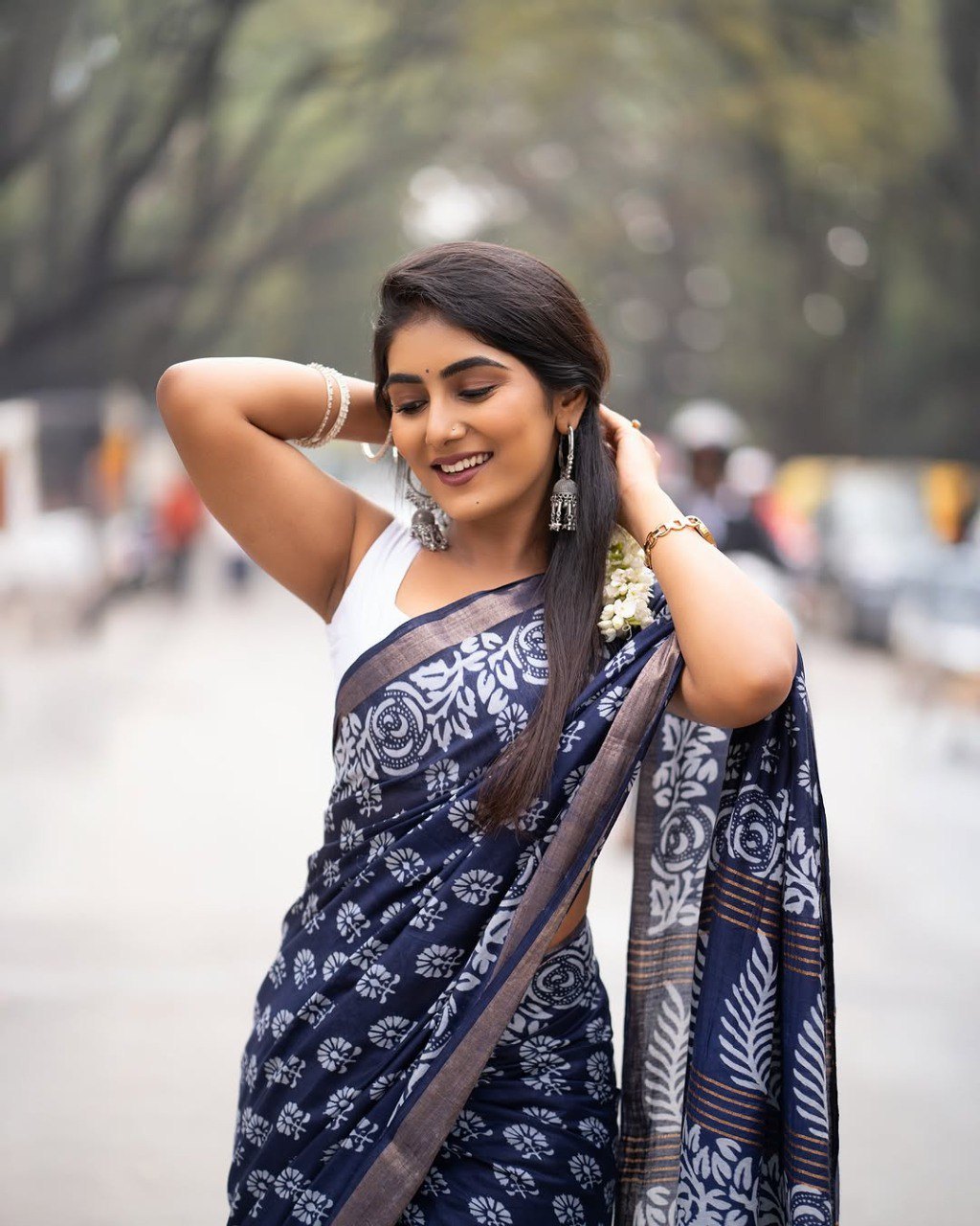 Ready-to-Wear Navy Blue Cotton Saree