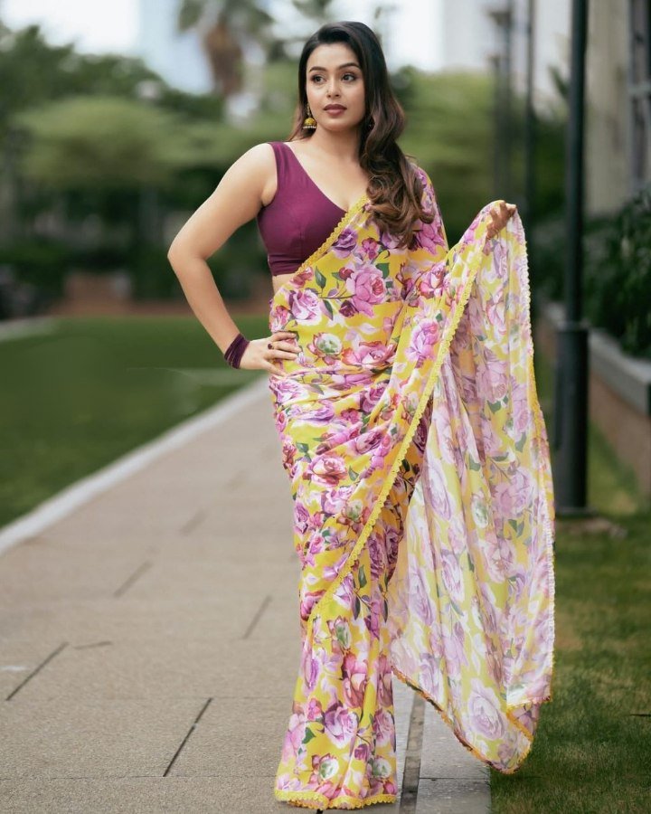 Yellow Georgette Printed Ready-to-Wear Saree with Unstitched Blouse