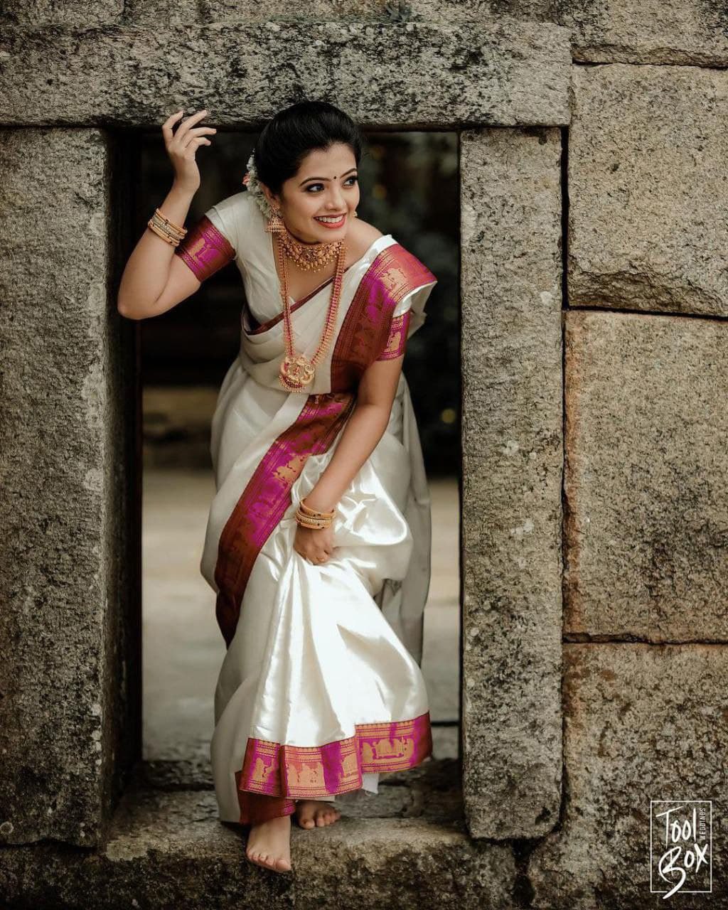 New Designer Soft Lichi Silk Saree with Golden Jari Work