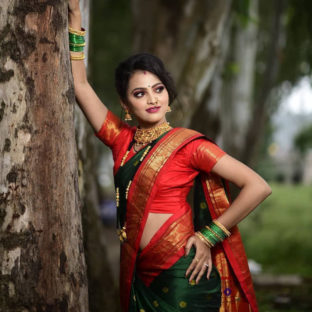 New Design Soft Silk Saree with Golden Jari Work