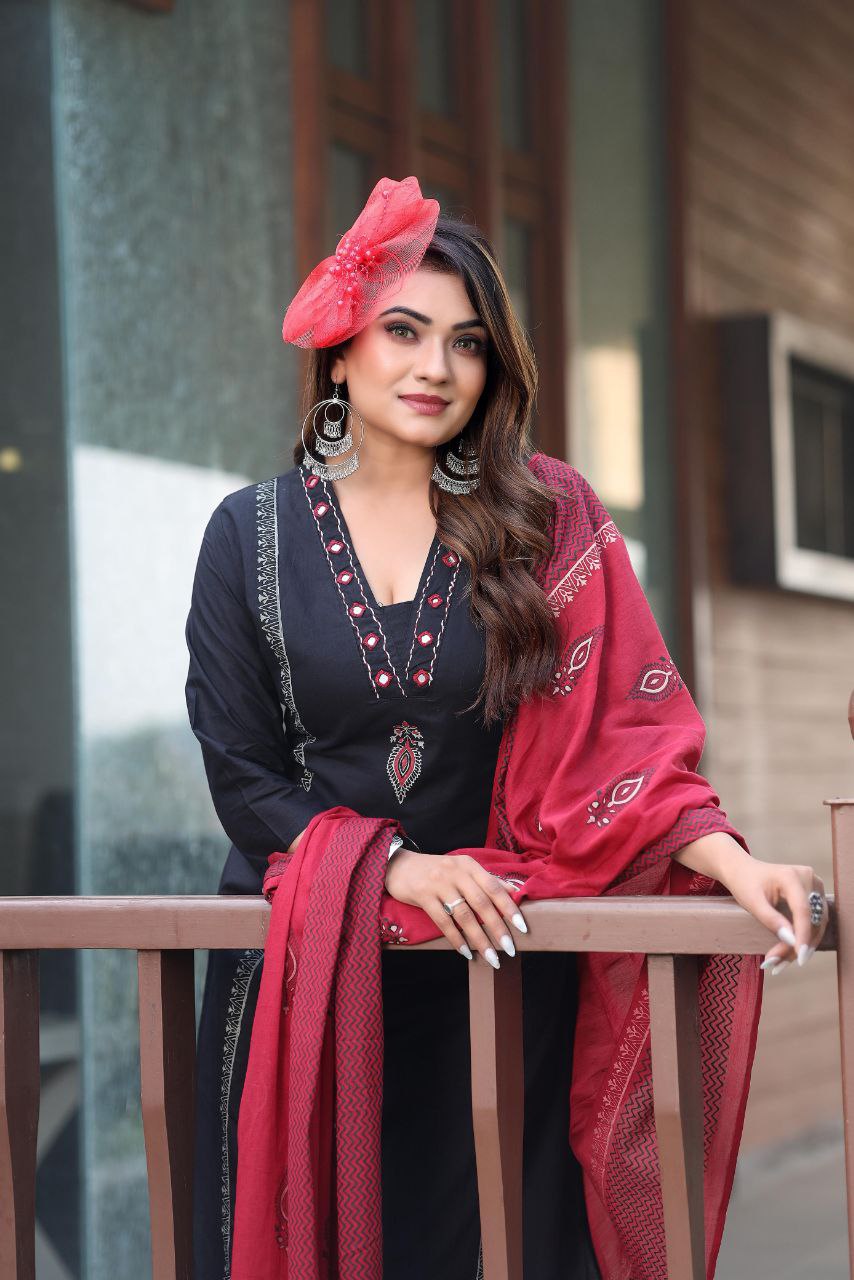 Pure Cotton Black Kurti Set with Mul Cotton Block Print Dupatta