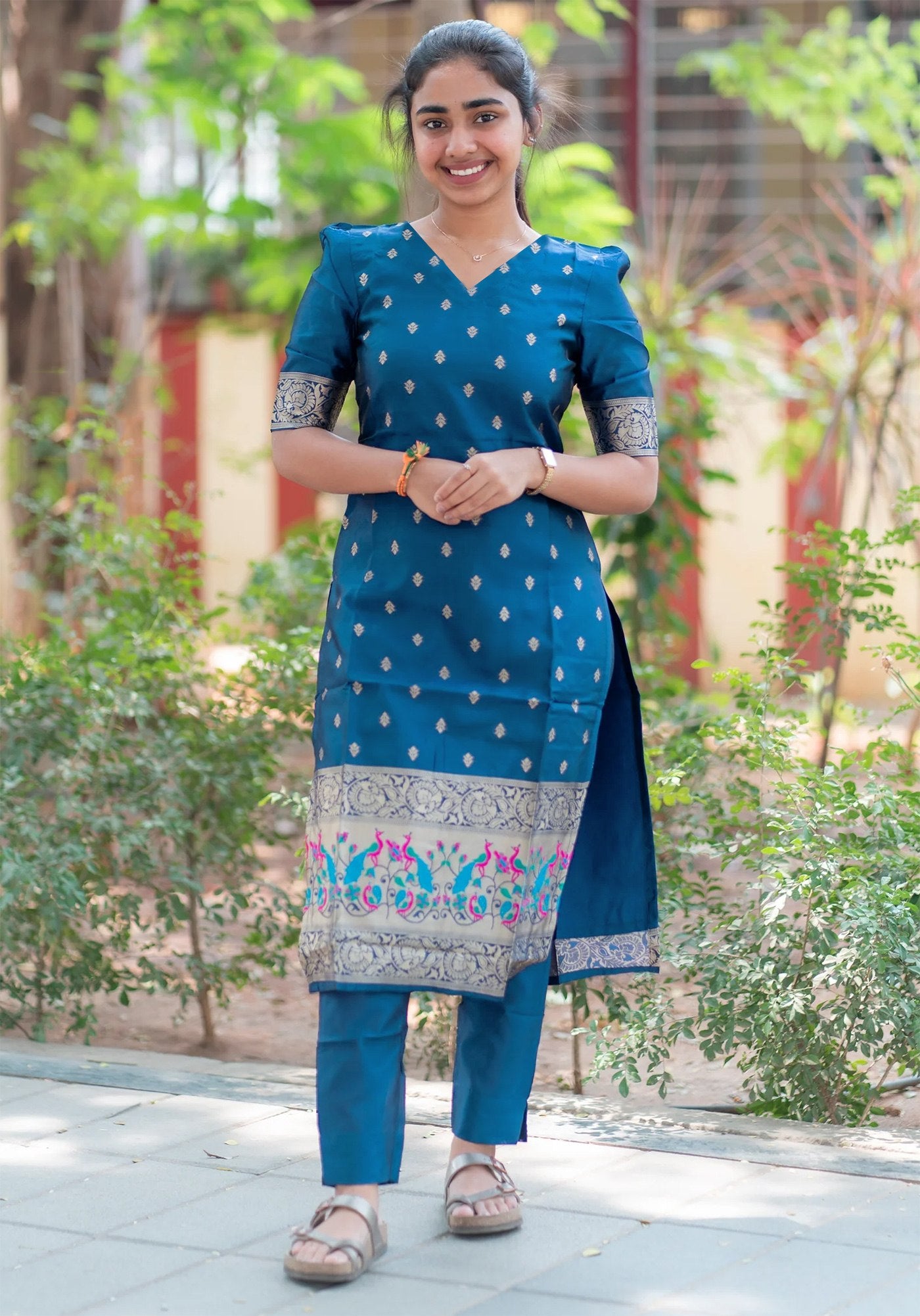 Kurta Pent Dupatta Set