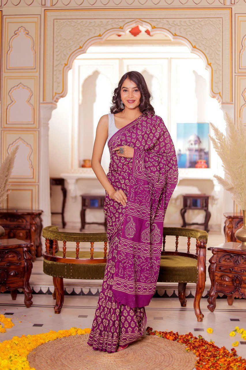 Purple Printed Cotton Ready-to-Wear Saree with White Unstitched Blouse