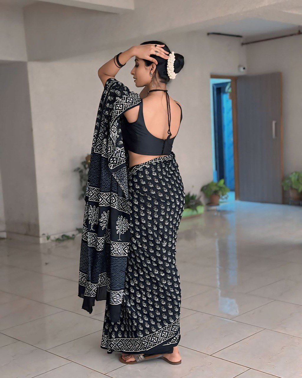 Black Printed Cotton Ready-to-Wear Saree with Unstitched Blouse