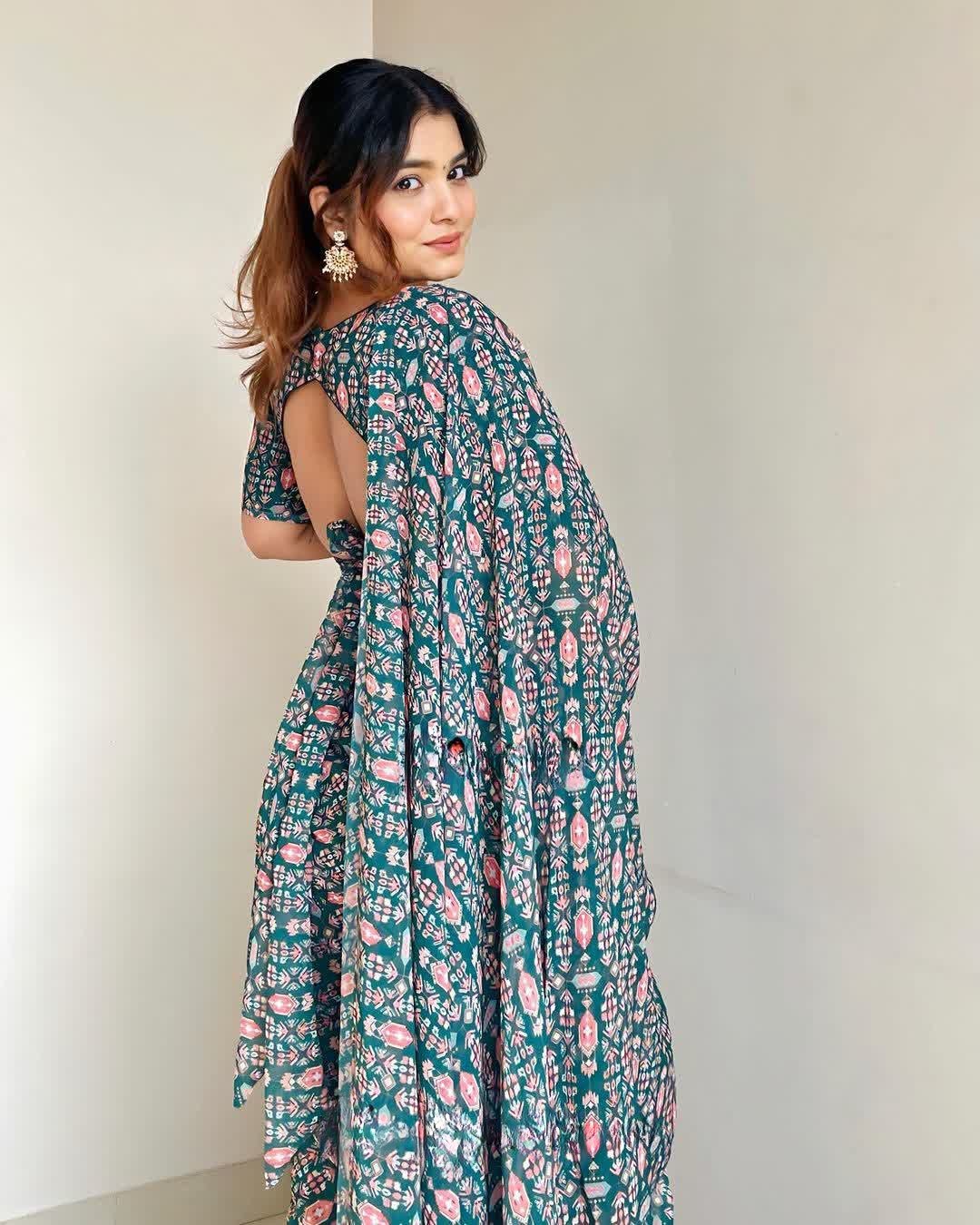 Rama Green Radiance Georgette Ready-to-Wear Saree