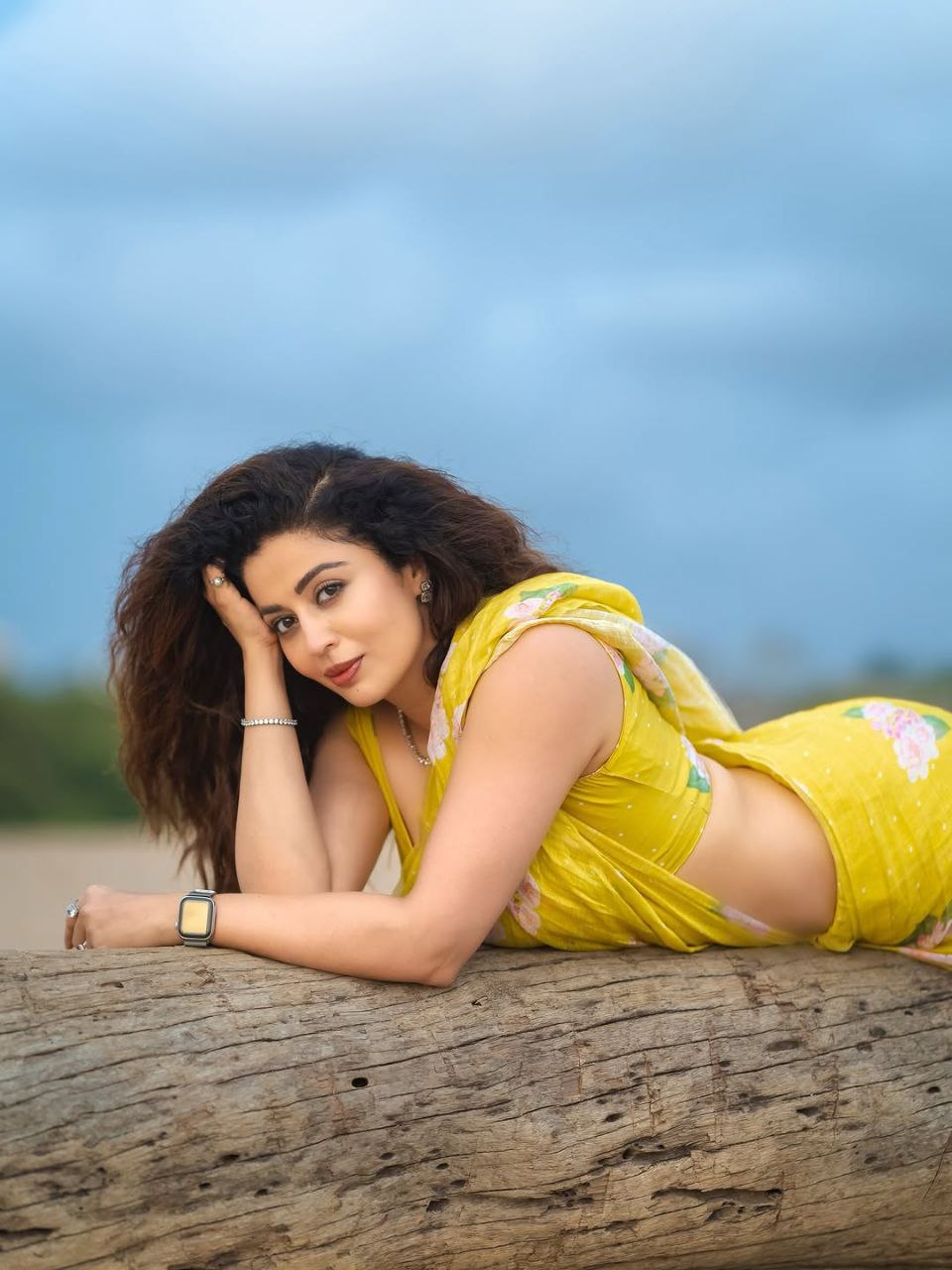 Yellow Floral Linen Cotton Saree