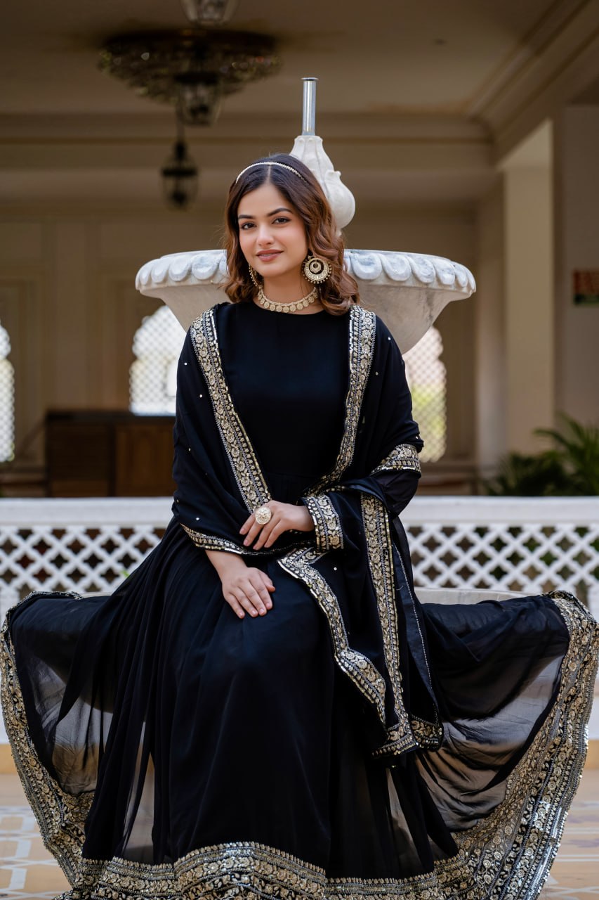 Black Faux Blooming Embroidered Gown with Dupatta – Designer Party Wear