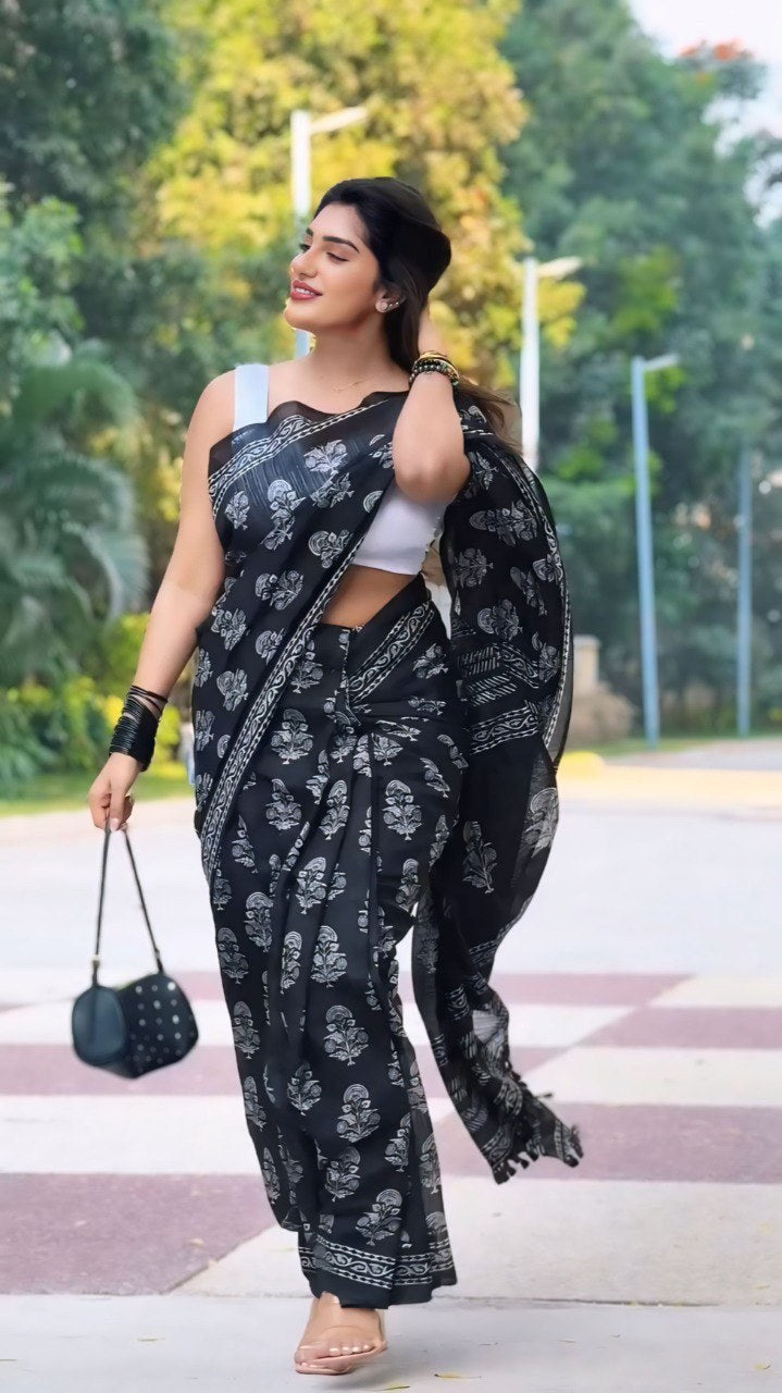 Black & White Harmony Ready-to-Wear Saree