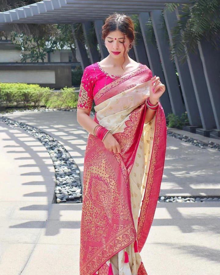 Premium Banarasi Lichi Silk Saree