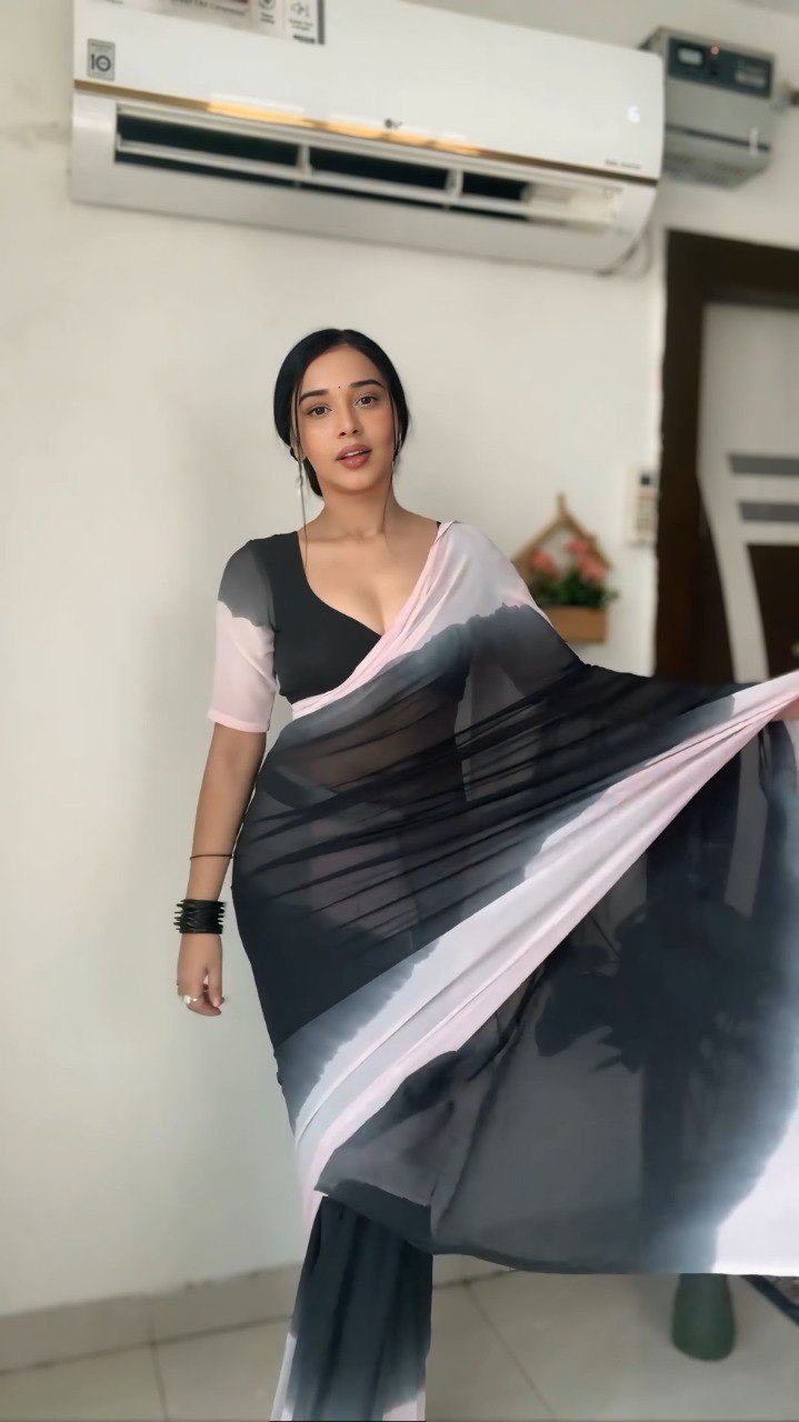 Elegant Ready-to-Wear Georgette Saree