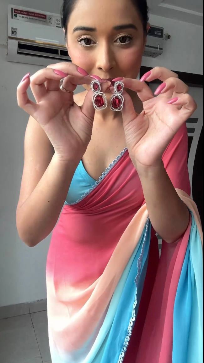 Pink Bloom Georgette Silk Saree
