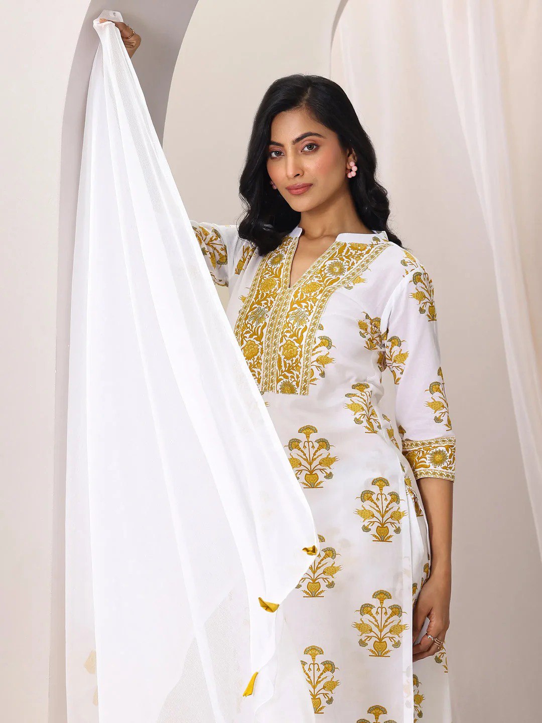 White Printed Kurti Set with Dupatta