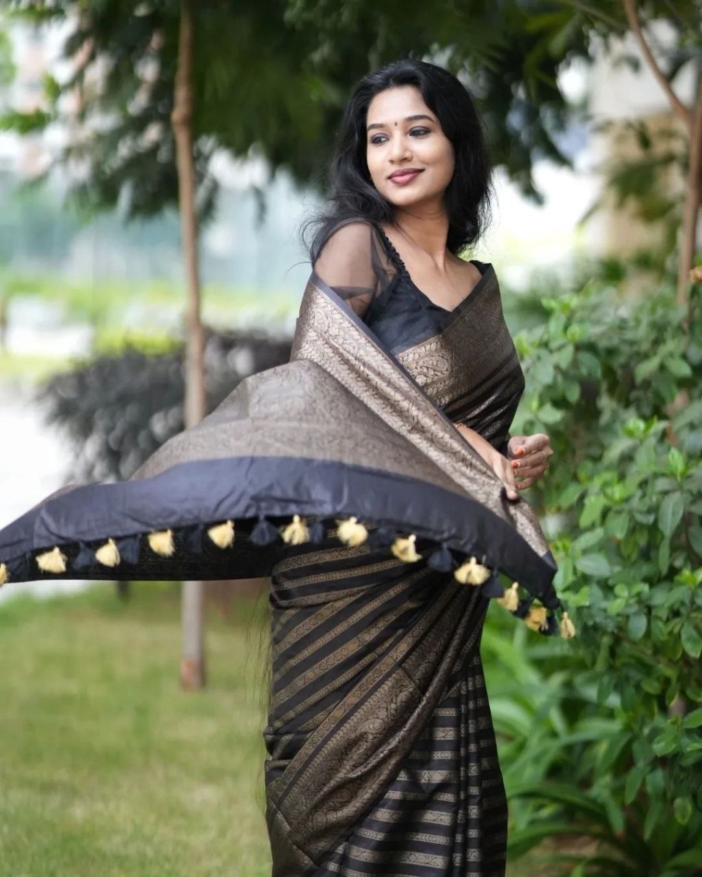 Banarasi Soft Lichi Silk Saree with Rich Pallu & Jacquard Work