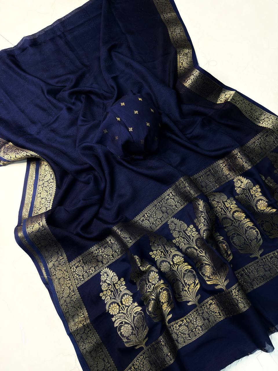 Premium Marshmallow Silk Saree with Jacquard Pallu